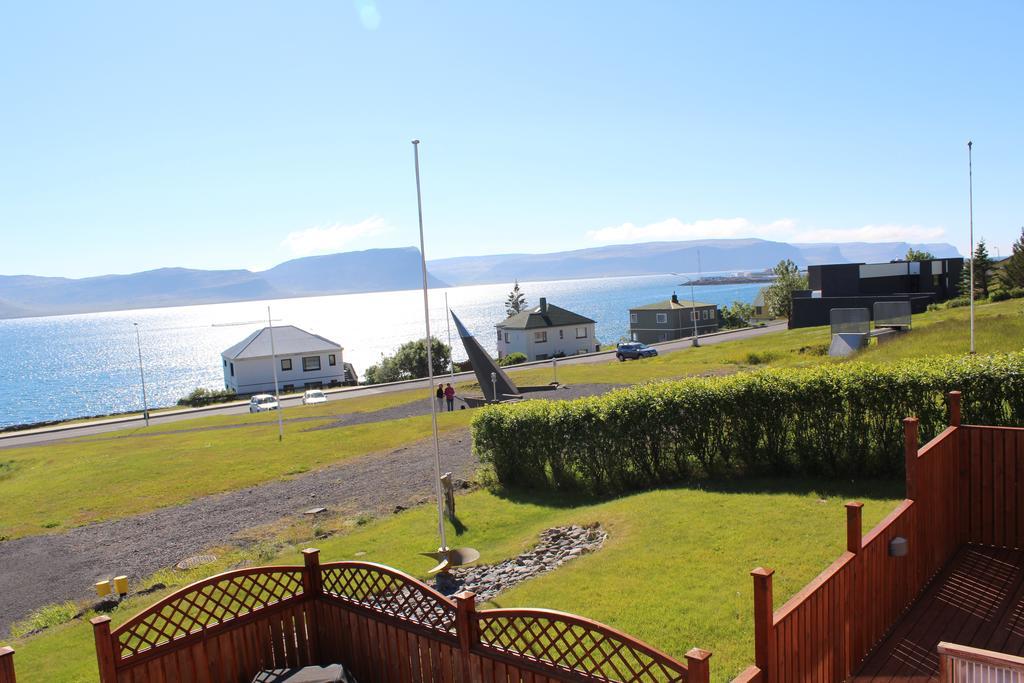 Brunnar 4 Patreksfjordur Bagian luar foto